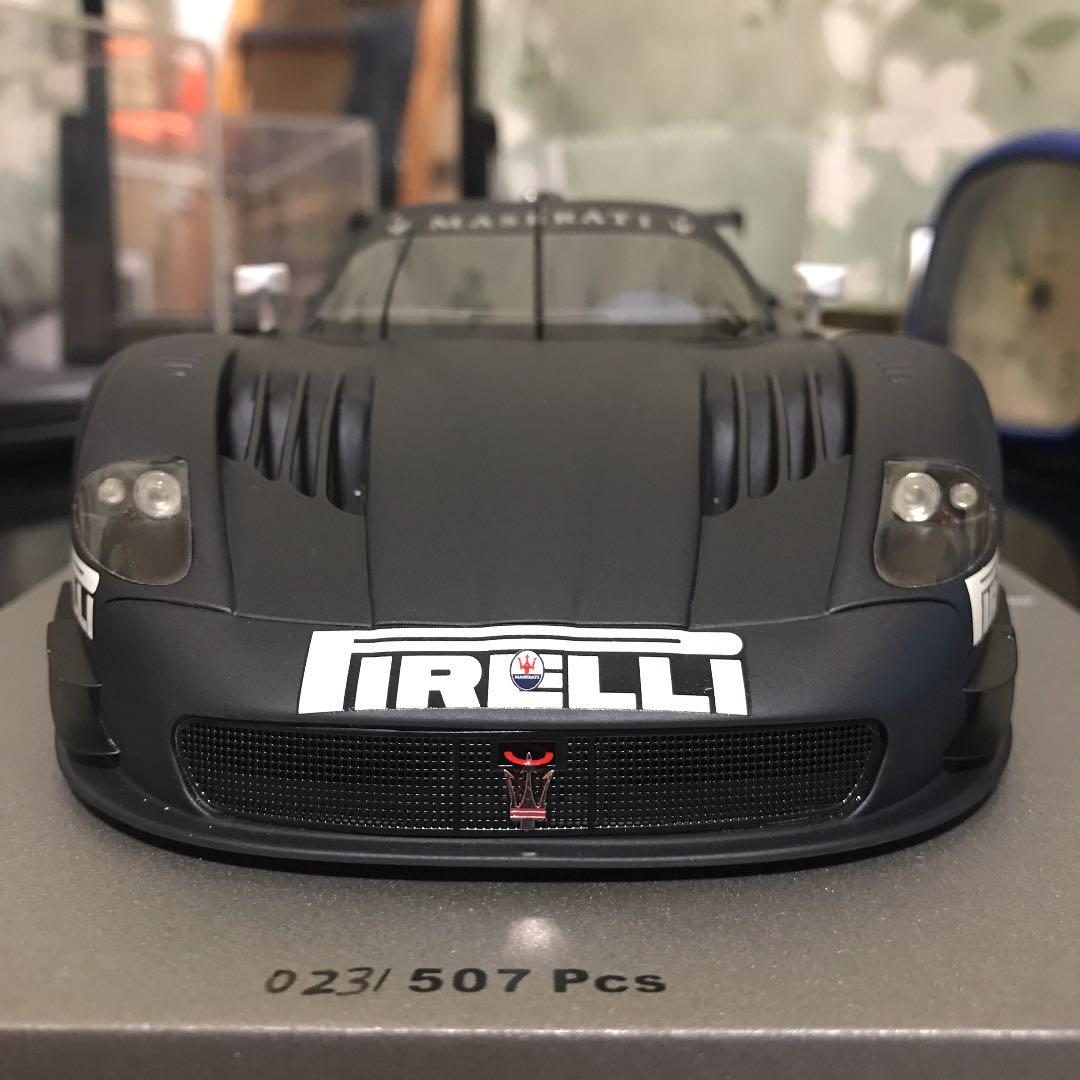 1/18 マセラティMC12 カスタム超希少車 1/18 マセラティMC12 カスタム超希少車