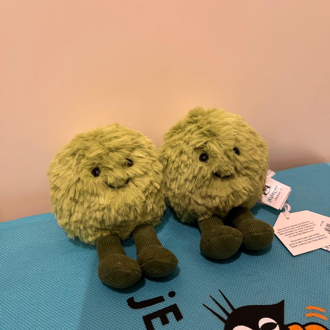  ロンドン限定 えんどう豆ぬいぐるみ 新品　ダク付き