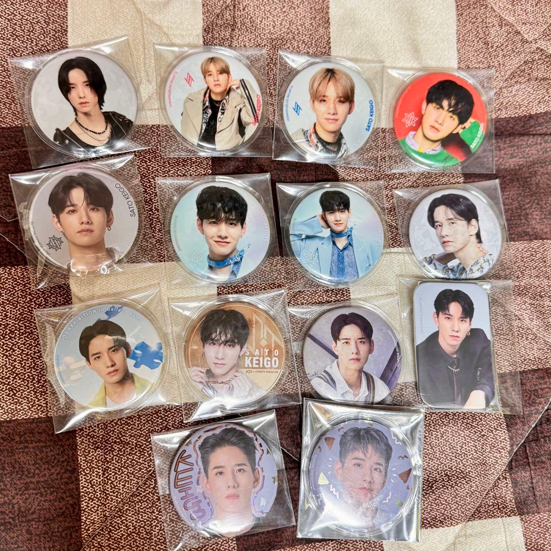 佐藤景瑚 JO1 うちわ 缶バッジ 缶バッチ まとめ売り - メルカリ