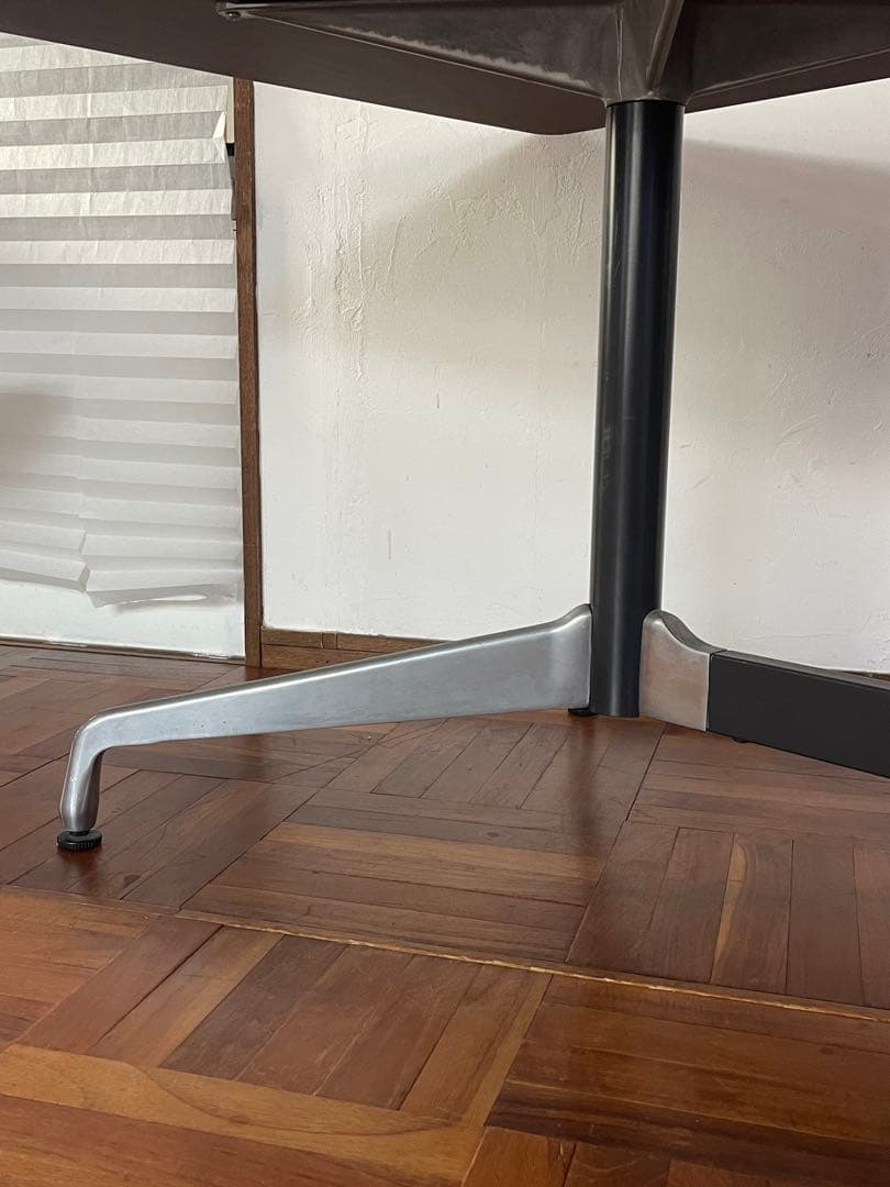 ハーマンミラー ヴィンテージ イームズ セグメンテッド ベース テーブル 4