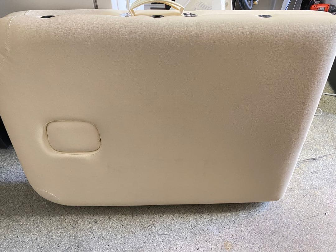 折りたたみベッド エステ LOWYA（ロウヤ） マッサージベッド エステベッド 折りたたみベッド