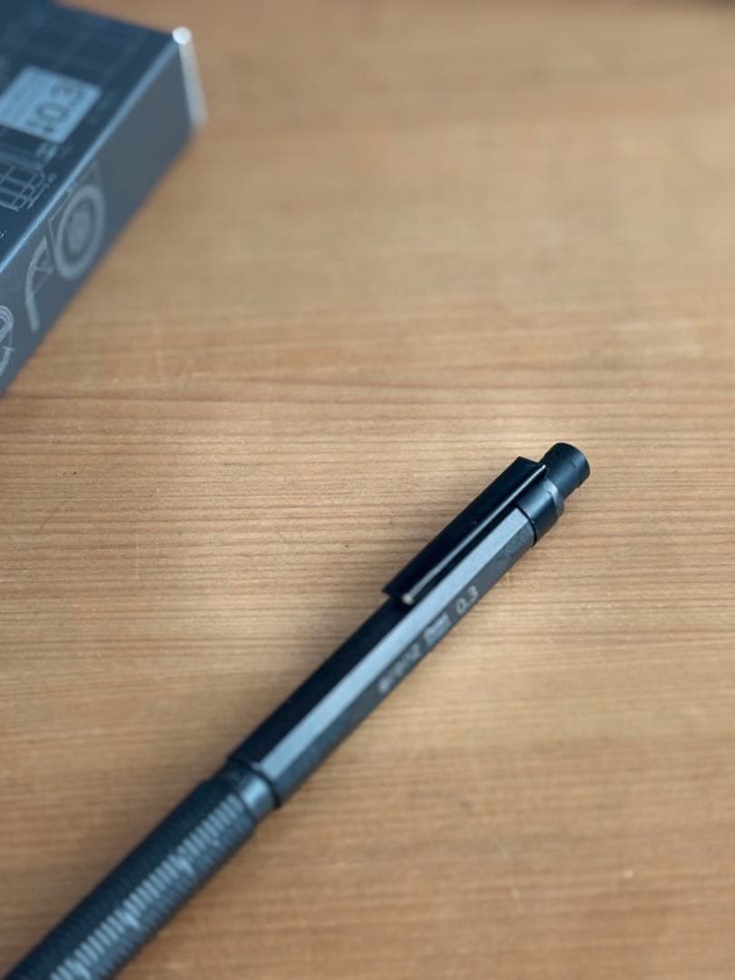 ぺんてる オレンズネロ 限定色 ガンメタル 0.3mm