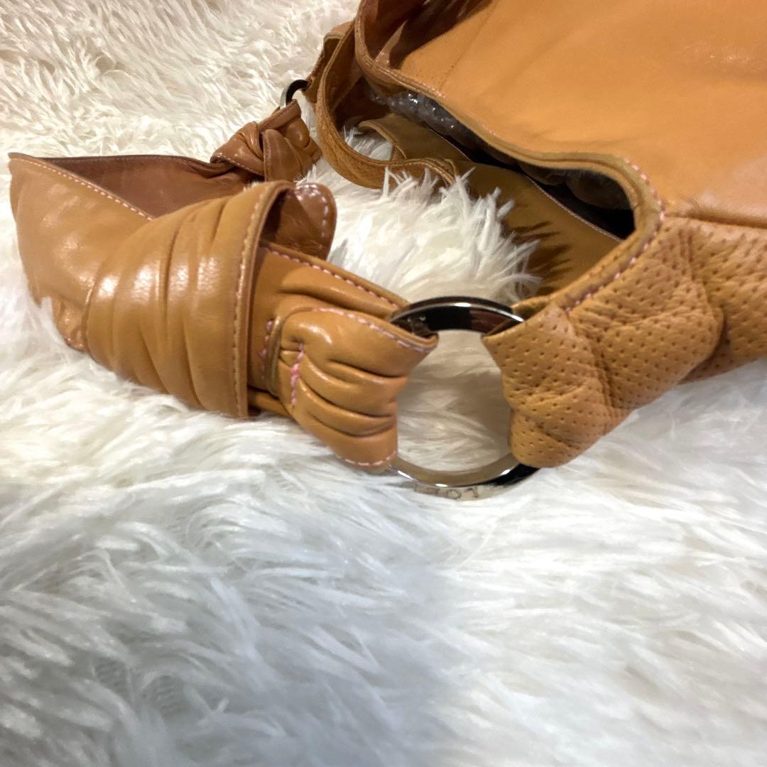 ダウニーロエベ ハンドバッグ 手提げ アナグラム ロゴ金具 ナッパレザー