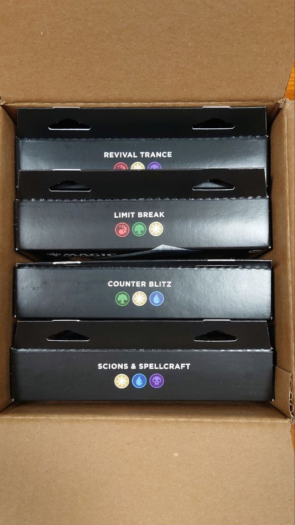 【4種】MTG FINAL FANTASY 統率者デッキセット 英語版 新品