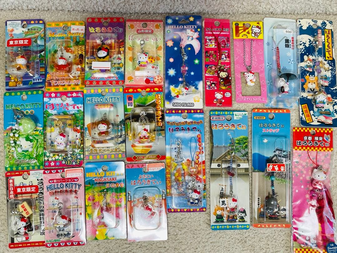 ご当地キティ ファスナーマスコット ハローキティ根付ストラップ50個
