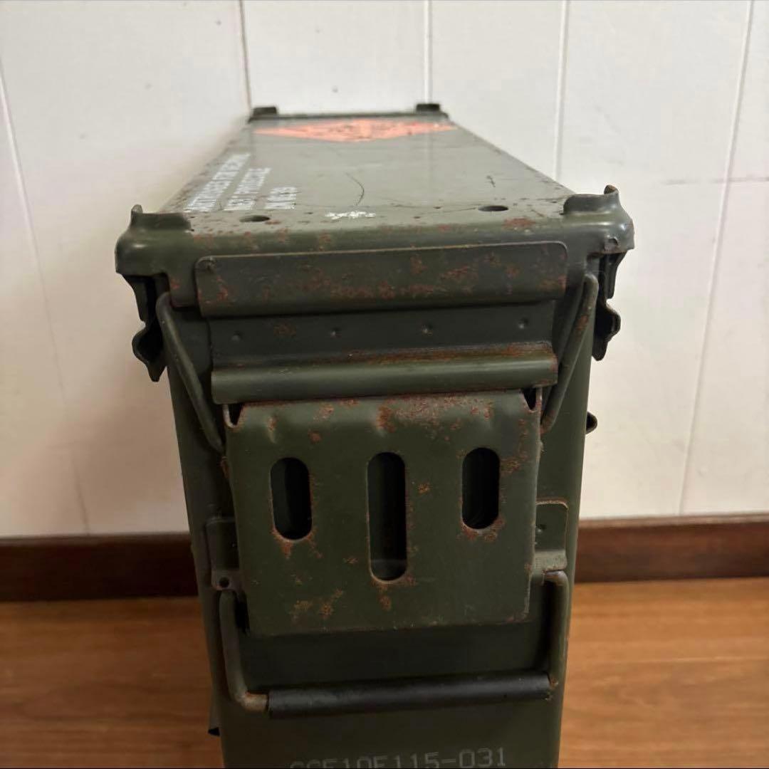 米軍　実物　AMMO BOX 40mm 32CARTRIDGES 弾薬箱