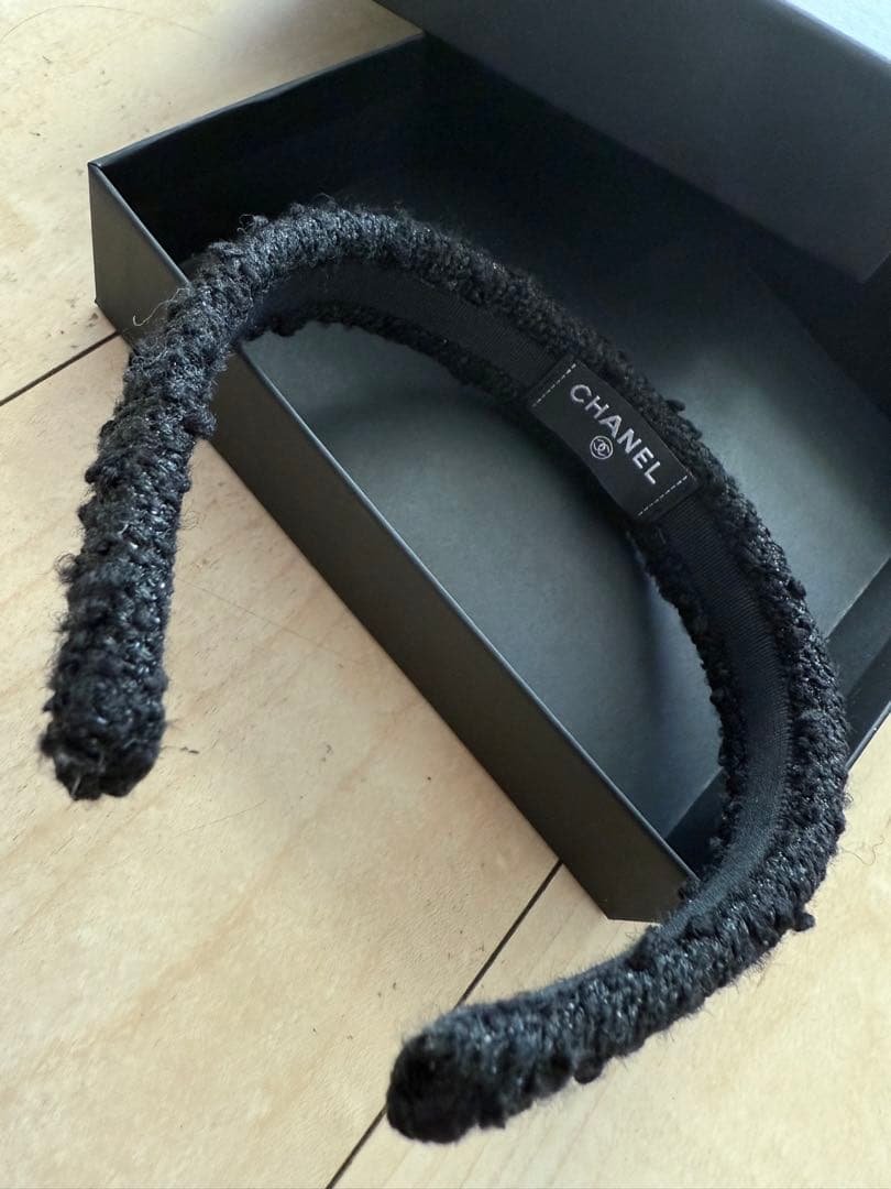 CHANEL（シャネル）ヘアバンド（カチューシャ）ツィード ブラック 新品未使用