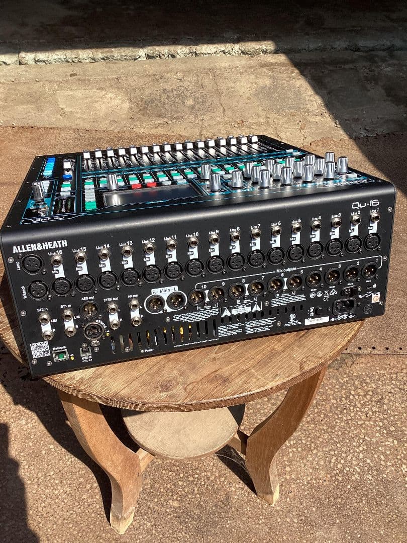 【美品】ALLEN&HEATH QU-16 デジタルミキサー