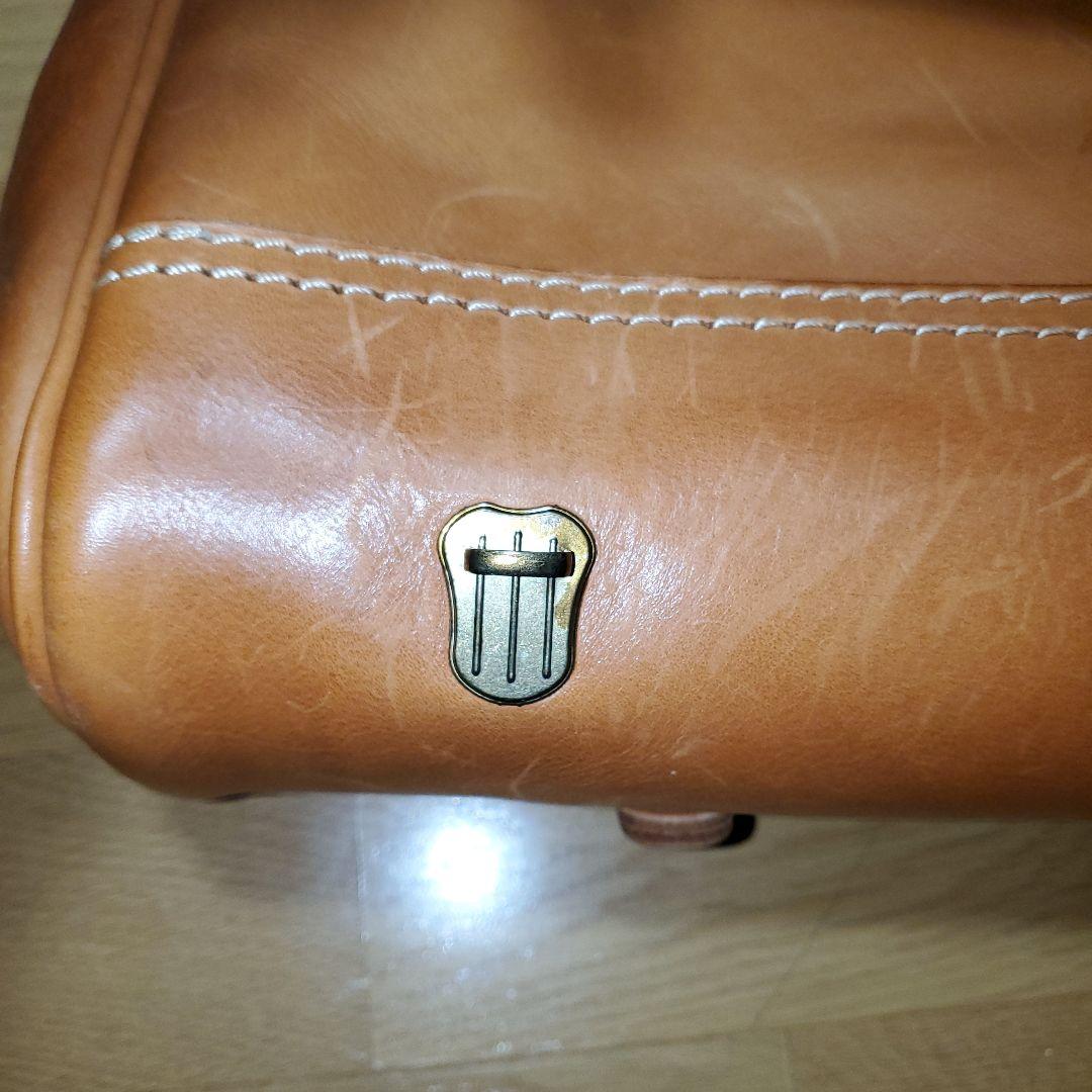 HERZ　棒屋根かぶせバッグ　本革　3wayバッグ