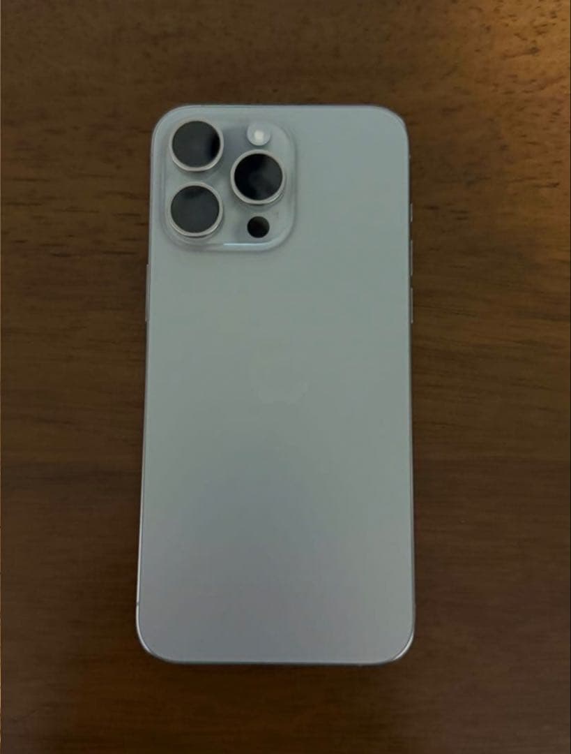 iPhone 15 Pro Max 512gb simフリー　おまけ付