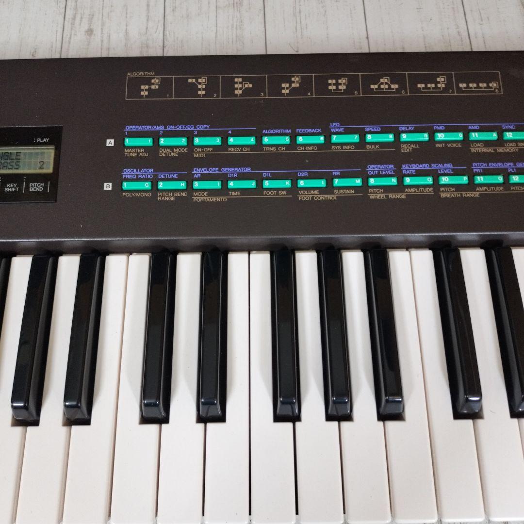 YAMAHA　DX21