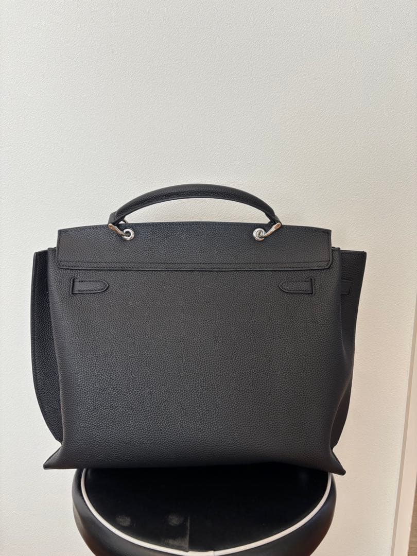 JISTORY SQUARE BELT HANDLE BAG / ブラック