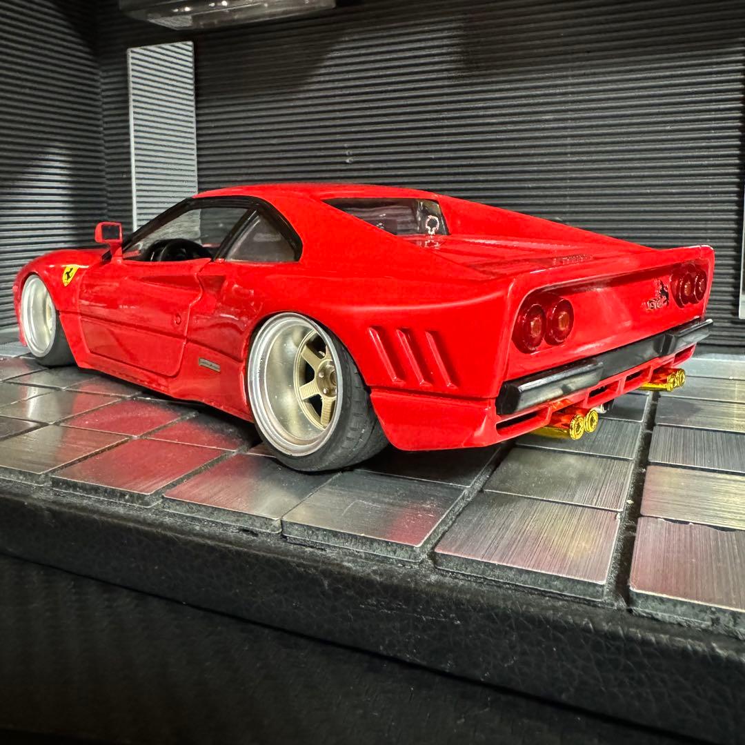 ホットウィール 1/18 フェラーリ 288GTO (カスタム仕様)