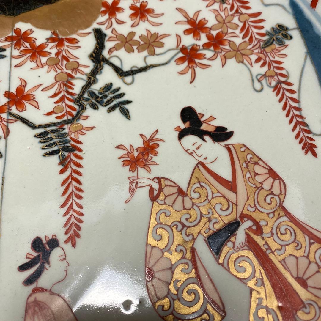 江戸時代　元禄　伊万里色絵窓抜美人花鳥図大飾皿