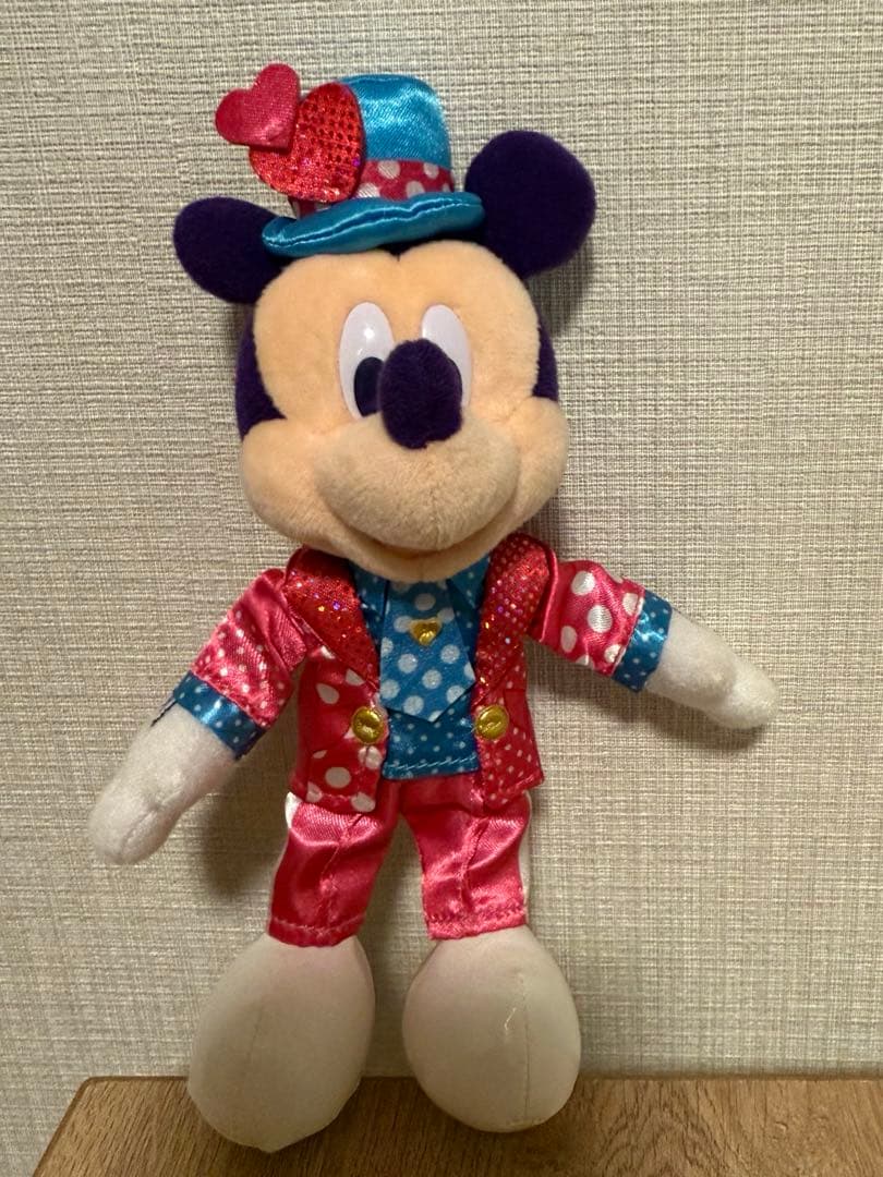 ミッキーマウス ミニパル ぬいぐるみバッジ