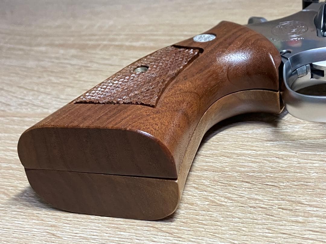 MGC S&W M686 6インチ モデルガン 木製グリップ付き