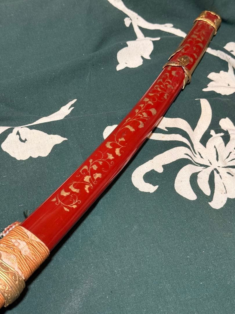 模造刀　糸巻太刀拵　赤鞘　コスプレなどに