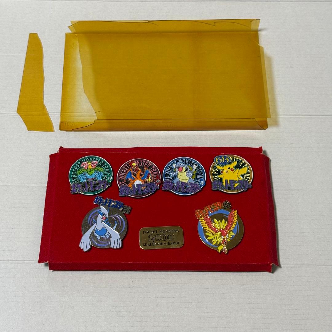 【激レア／希少】ポケットモンスター ミレニアムバッジ　2000