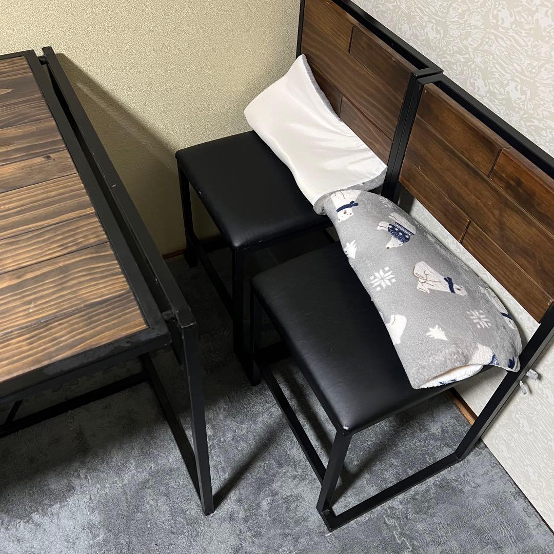 ダイニングテーブル3点セット　ニトリ