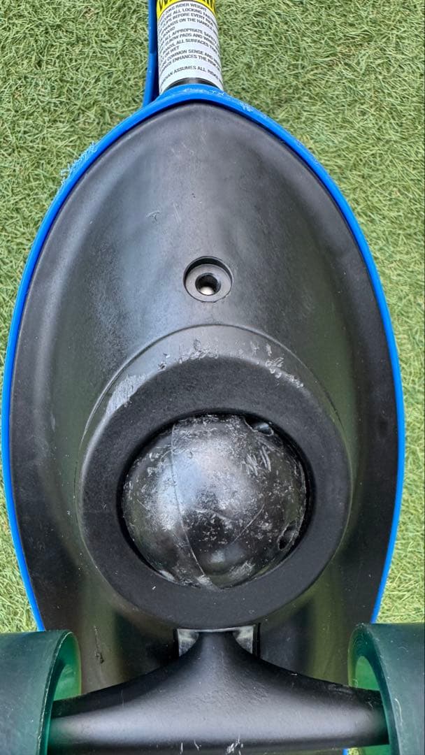 ookkie（オーキー） 2歳から安全に乗れるスケートボード