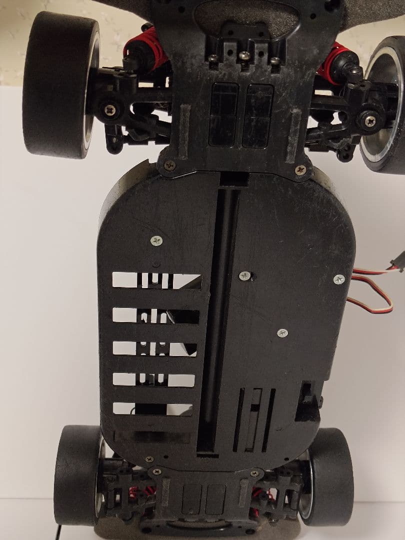 タミヤ　TT-01 メカ、ボディつき