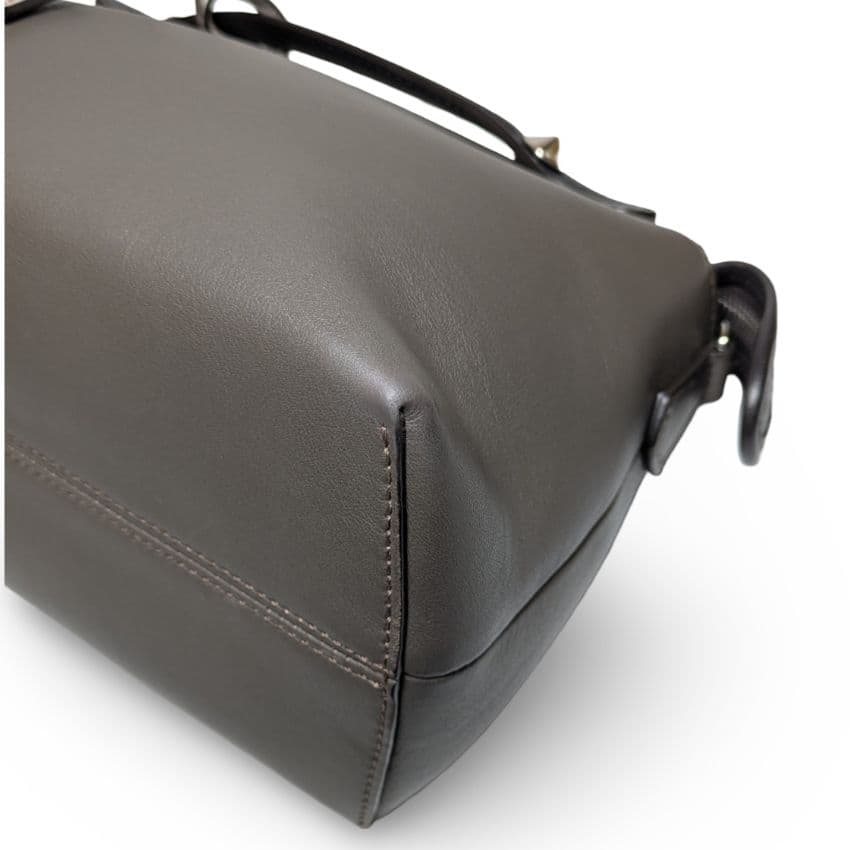 【極美品】FENDI バイザウェイミディアム　グレー ショルダーバッグ