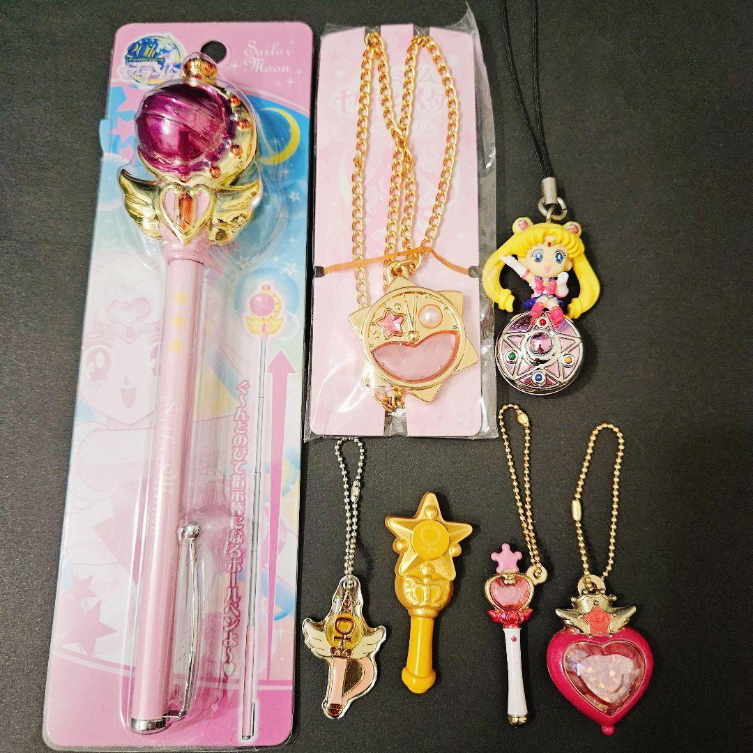セーラームーングッズまとめ売り - メルカリ