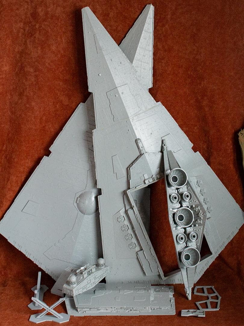 金*ー様 ズベズダ　1/2700　スター・デストロイヤー　プラモデル