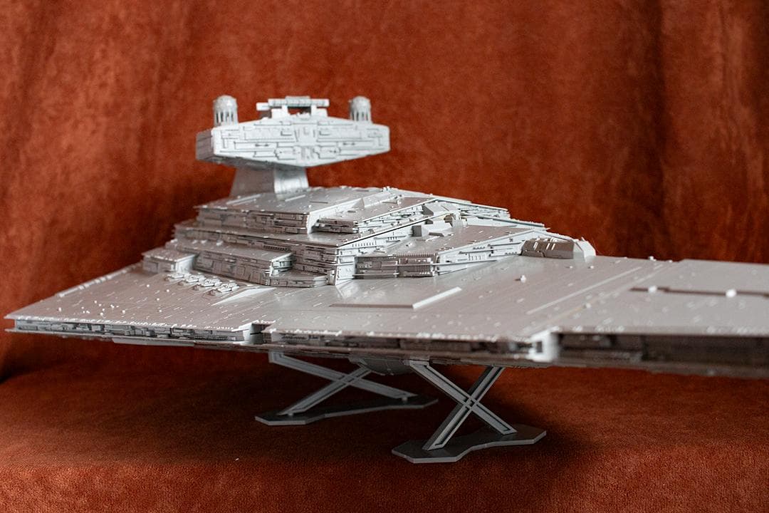 金*ー様 ズベズダ　1/2700　スター・デストロイヤー　プラモデル