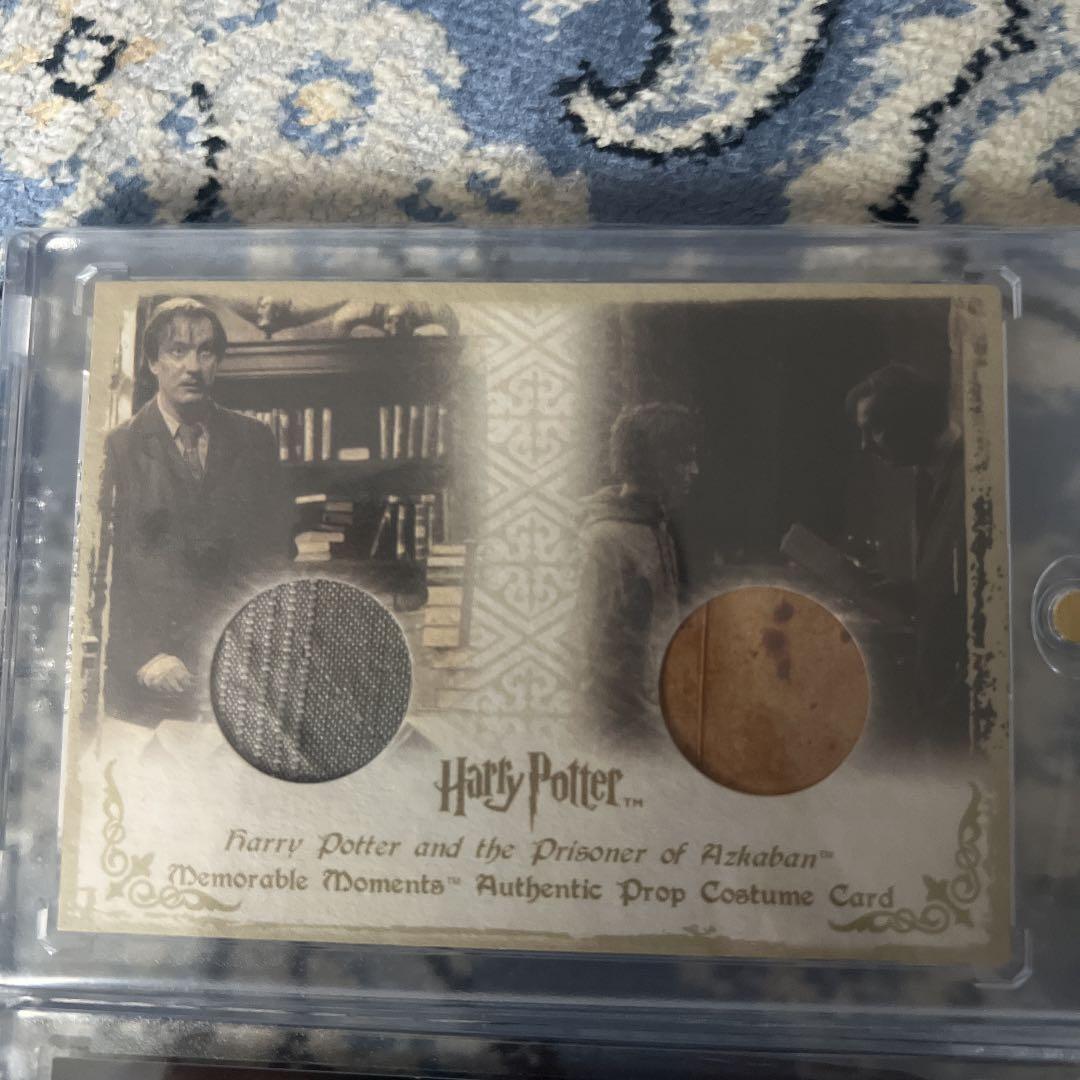 早い者勝ち ハリーポッター【ルーピン先生セット】直筆サイン&衣装カード