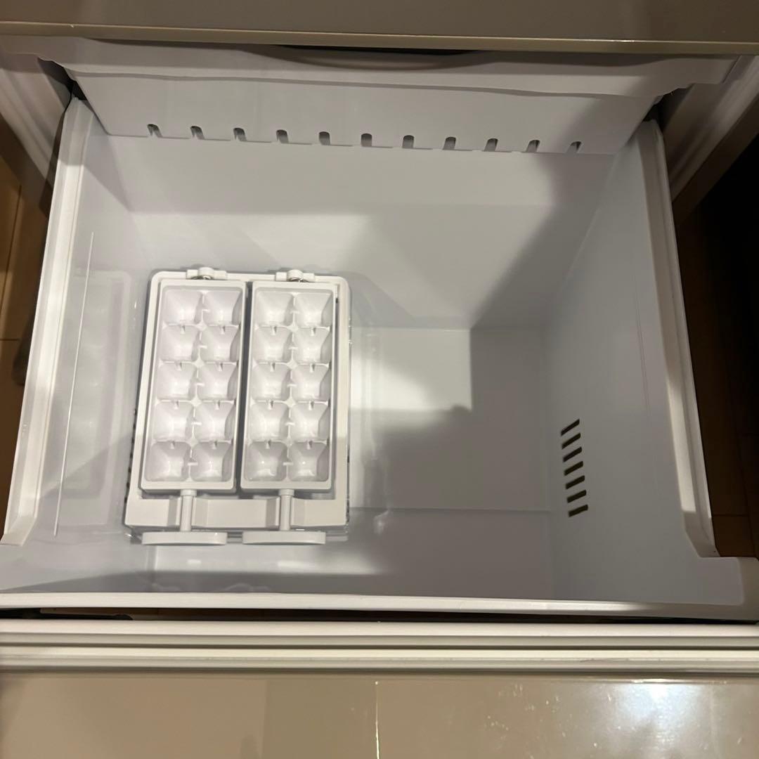 限定値下げ！【送料込み】日立 冷蔵庫 265L R-27JV