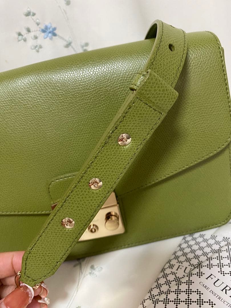 FURLA ショルダーバッグ レザー 保存袋付き