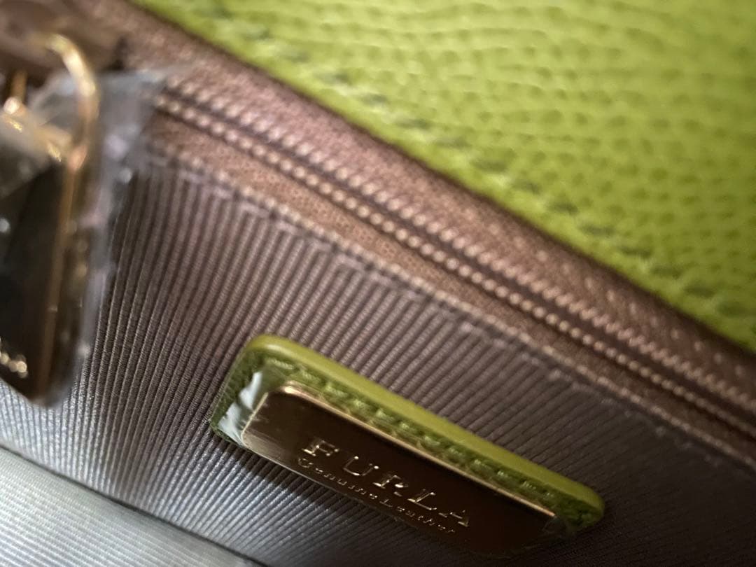 FURLA ショルダーバッグ レザー 保存袋付き