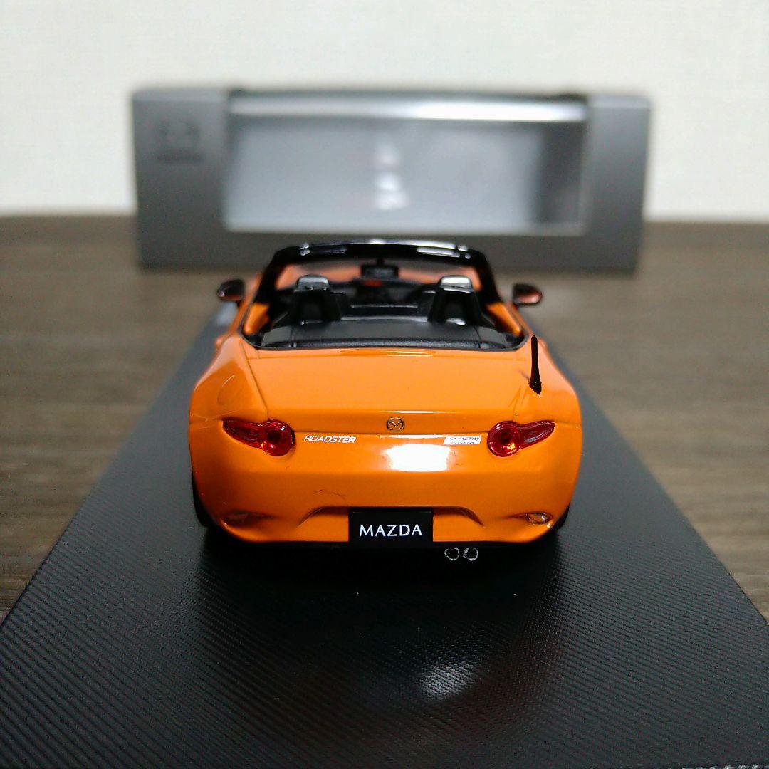 1/43 MAZDA マツダND ロードスター 30周年記念車モデルカー