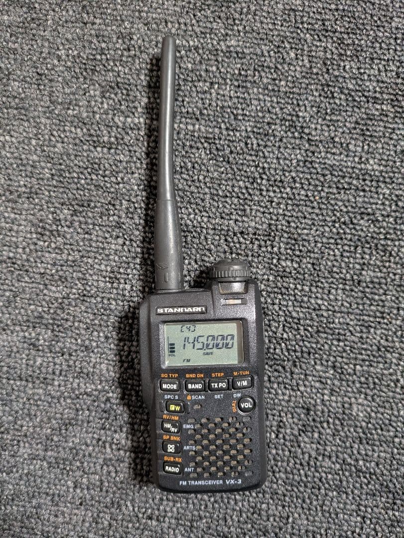 YAESU VX-3 144/430 MHz デュアルバンドトランシーバー VX-3 STANDARD