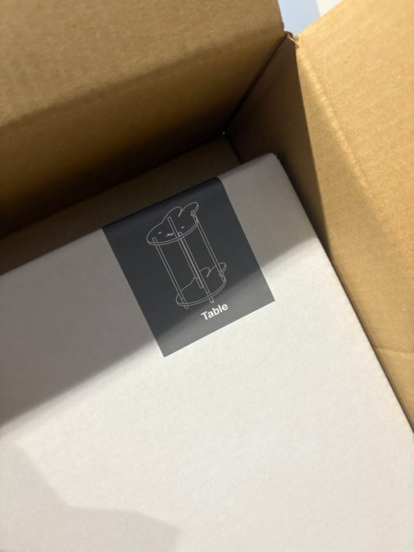 新品未使用】スタジオクリップ ミッフィー アクリルサイドテーブル