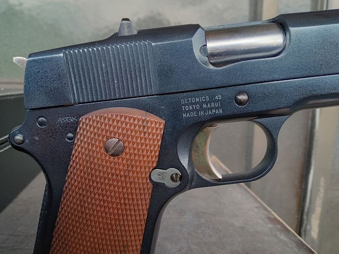 2*j様 東京マルイ　デトニクス45　ガスブローバック(ABS製)