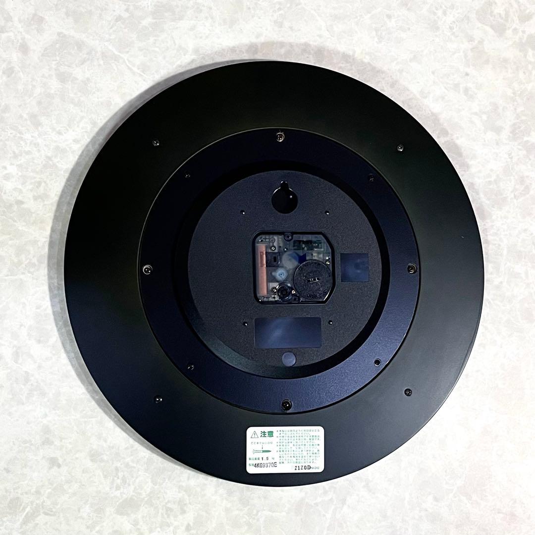 【新品】クイーン エリザベス2 ステンドグラス掛け時計　花時計