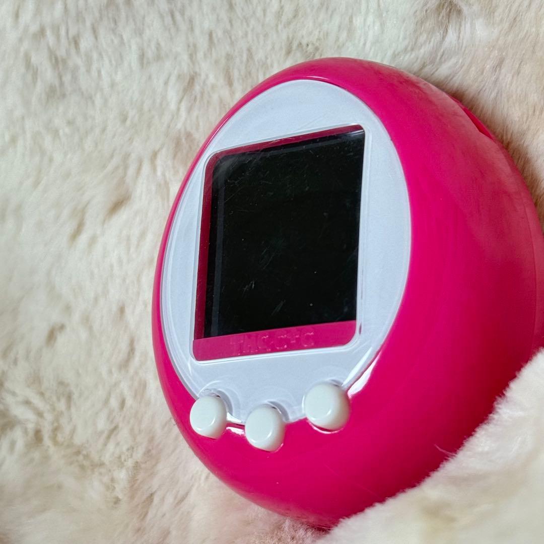 美品】たまごっちプラスカラー・マゼンダ - メルカリ