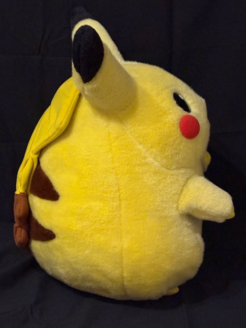 ピカチュウ 1／1等身大 TOMY 初期 ぬいぐるみ③