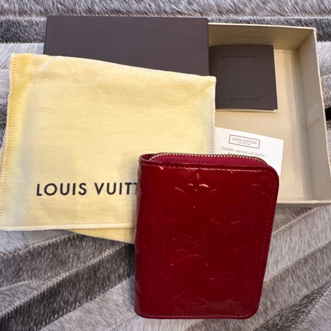 Louis Vuitton ルイヴィトン ヴェルニ コンパクトウォレット