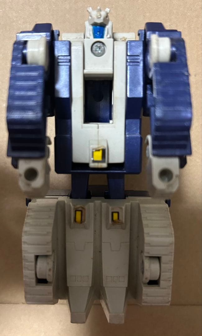 トランスフォーマー ブレストフォース ヘルバット ドリルホーン ライオカイザー