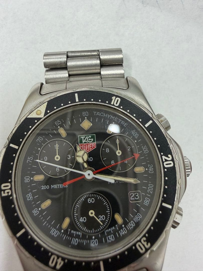 レアモデル超美品タグホイヤークォーツクロノグラフCE1112