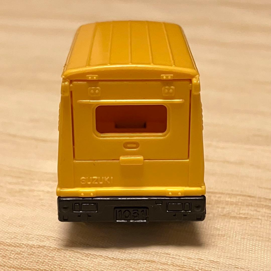 トミカ スズキ キャリイ No.31 1/55