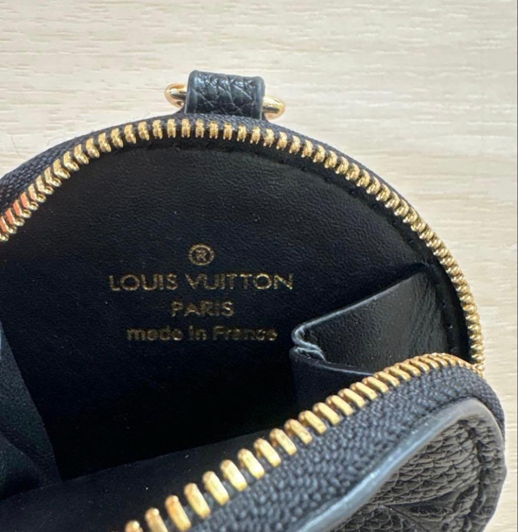 る*の様 ルイヴィトン ケース