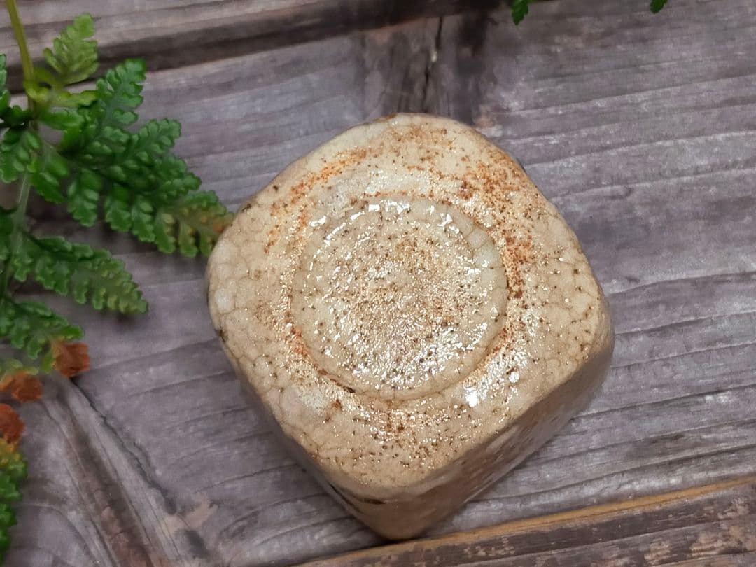 ♥絵志野　ぐい呑み　桐箱付き　⑲　志野　ぐい飲み　骨董品