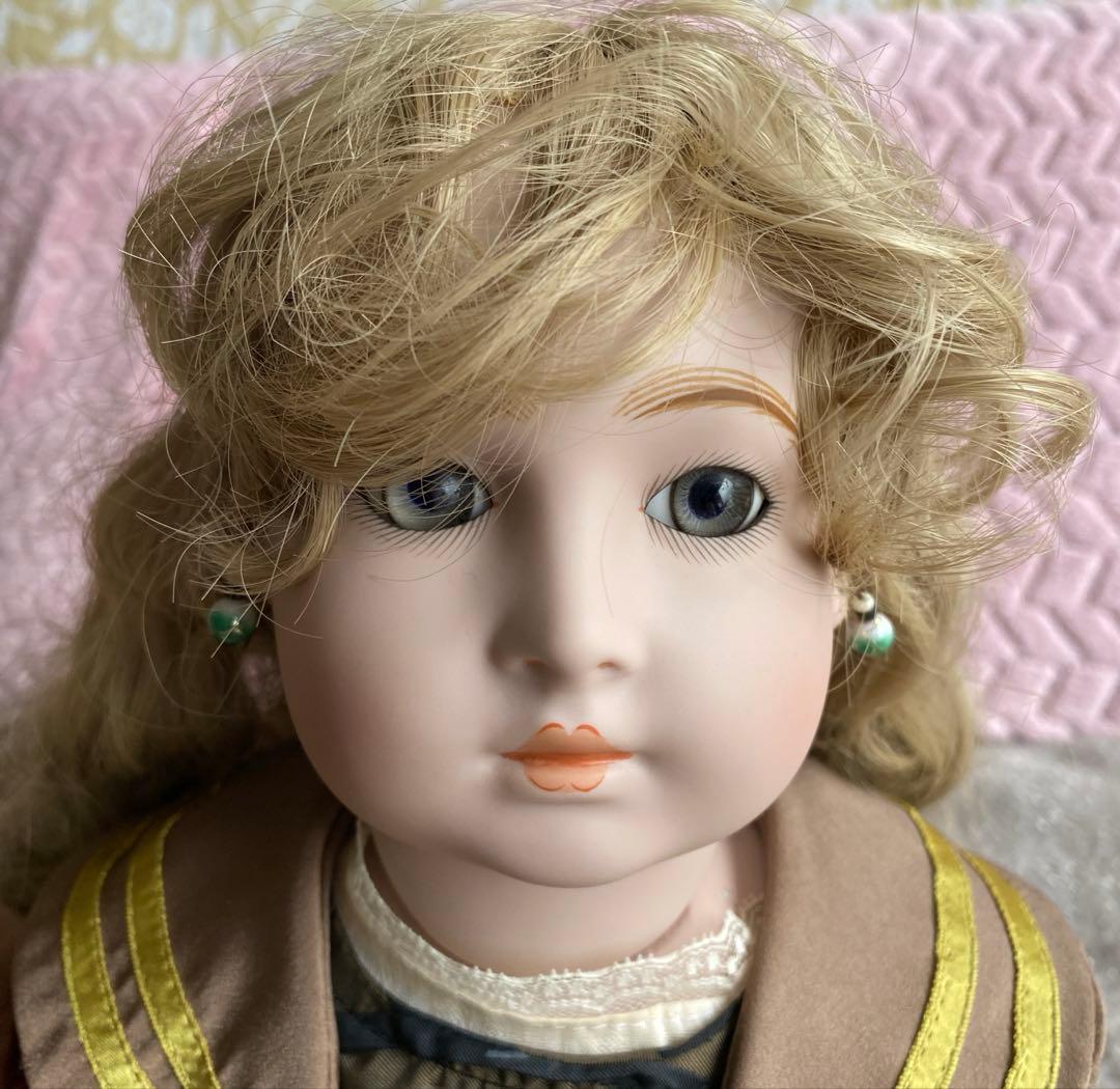 ビスクドール アンティーク風 刻印あり