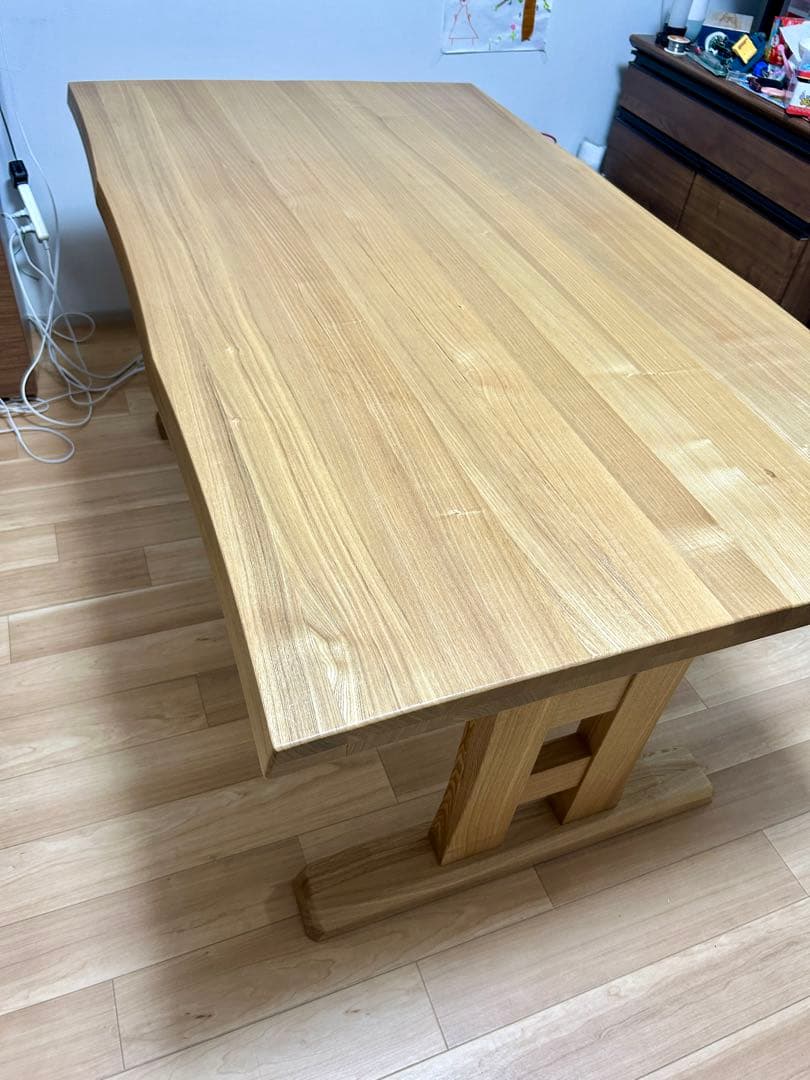 美品 タモ無垢材使用 ダイニングテーブル 福岡直接引取限定