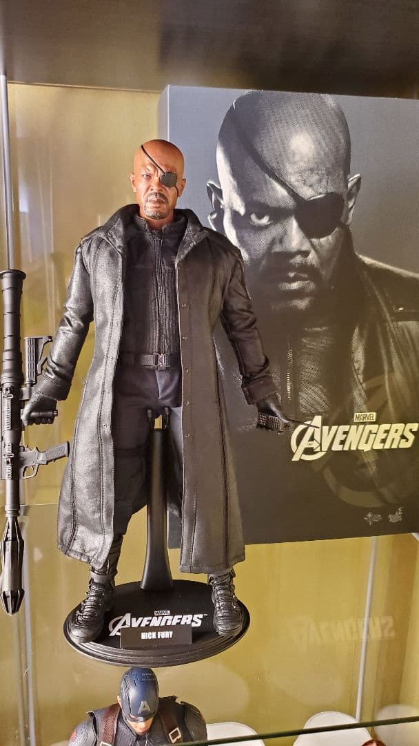 ホットトイズ ニック・フューリー アベンジャーズ ホットトイズ ニック