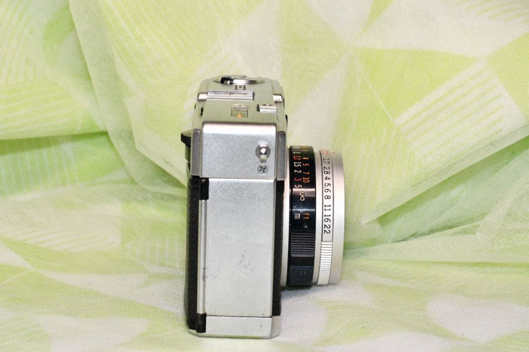 《動作品》OLYMPUS-PEN EED a359